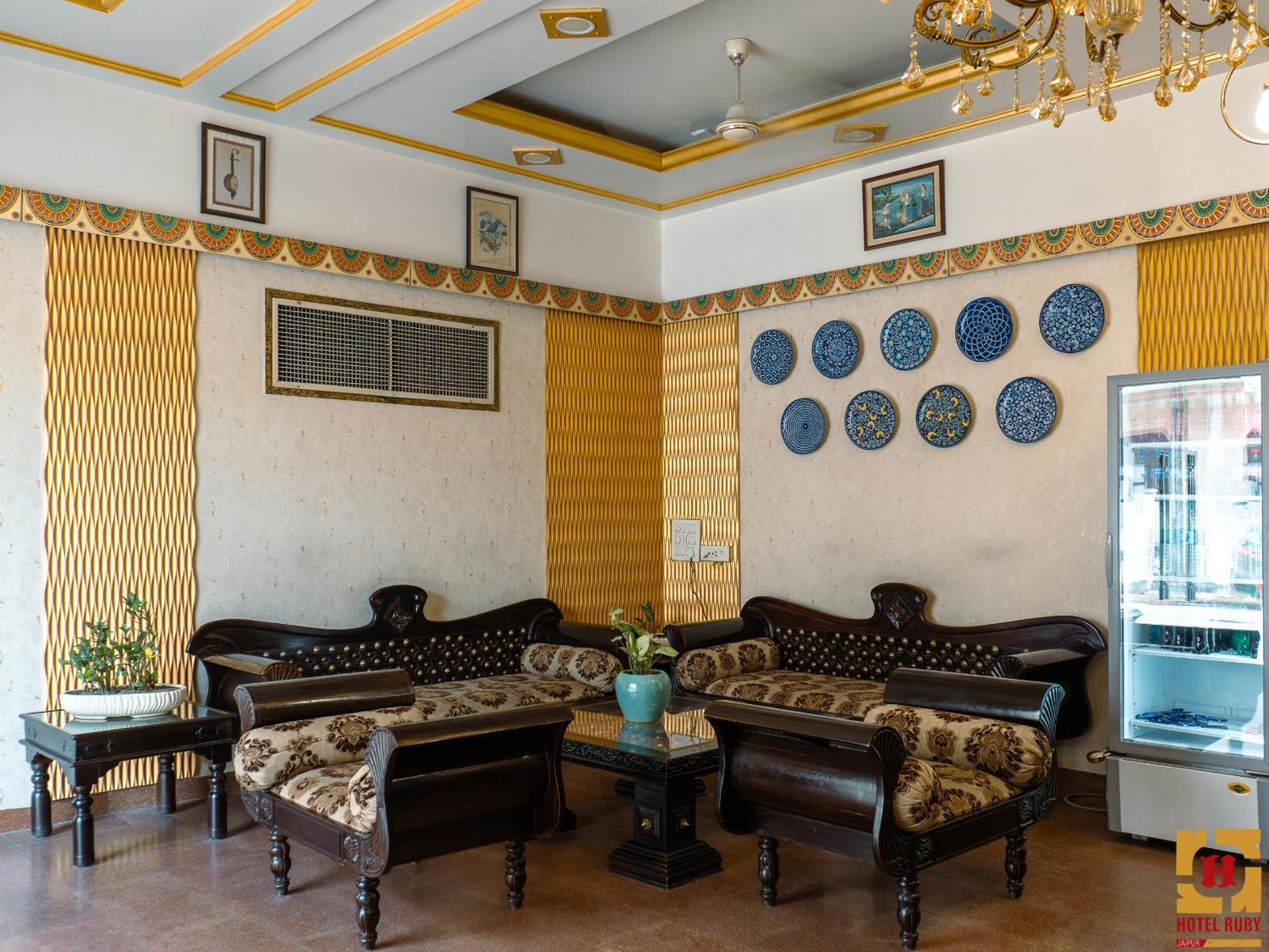 Hotel Ruby Jaipur Exteriör bild