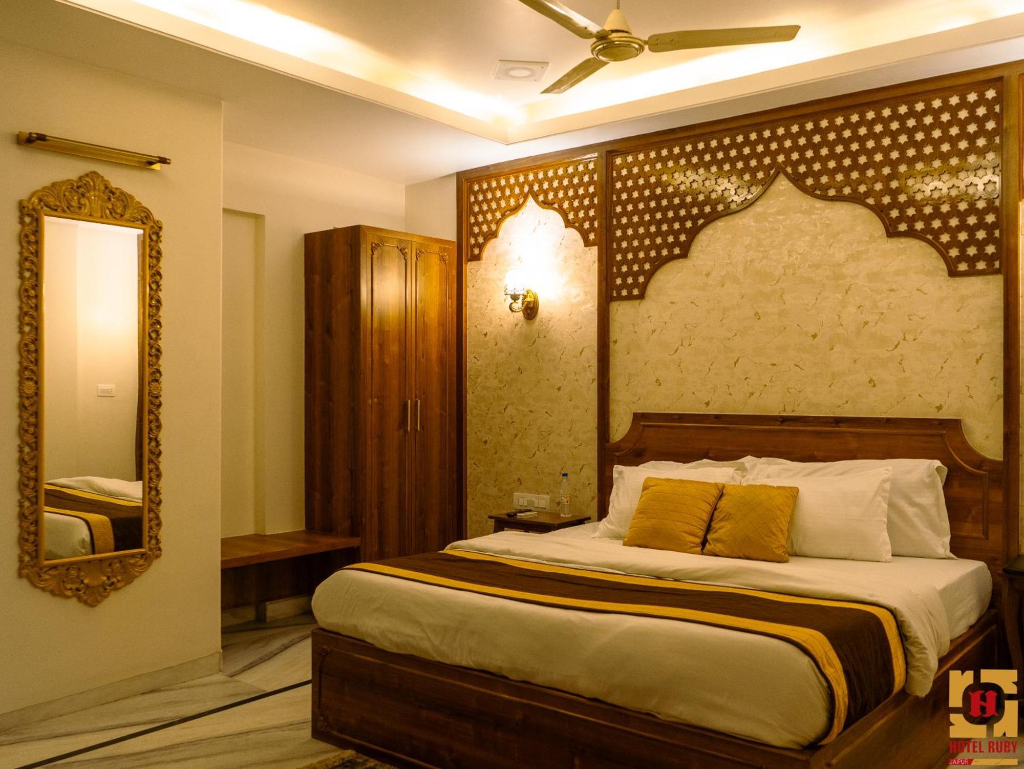 Hotel Ruby Jaipur Exteriör bild