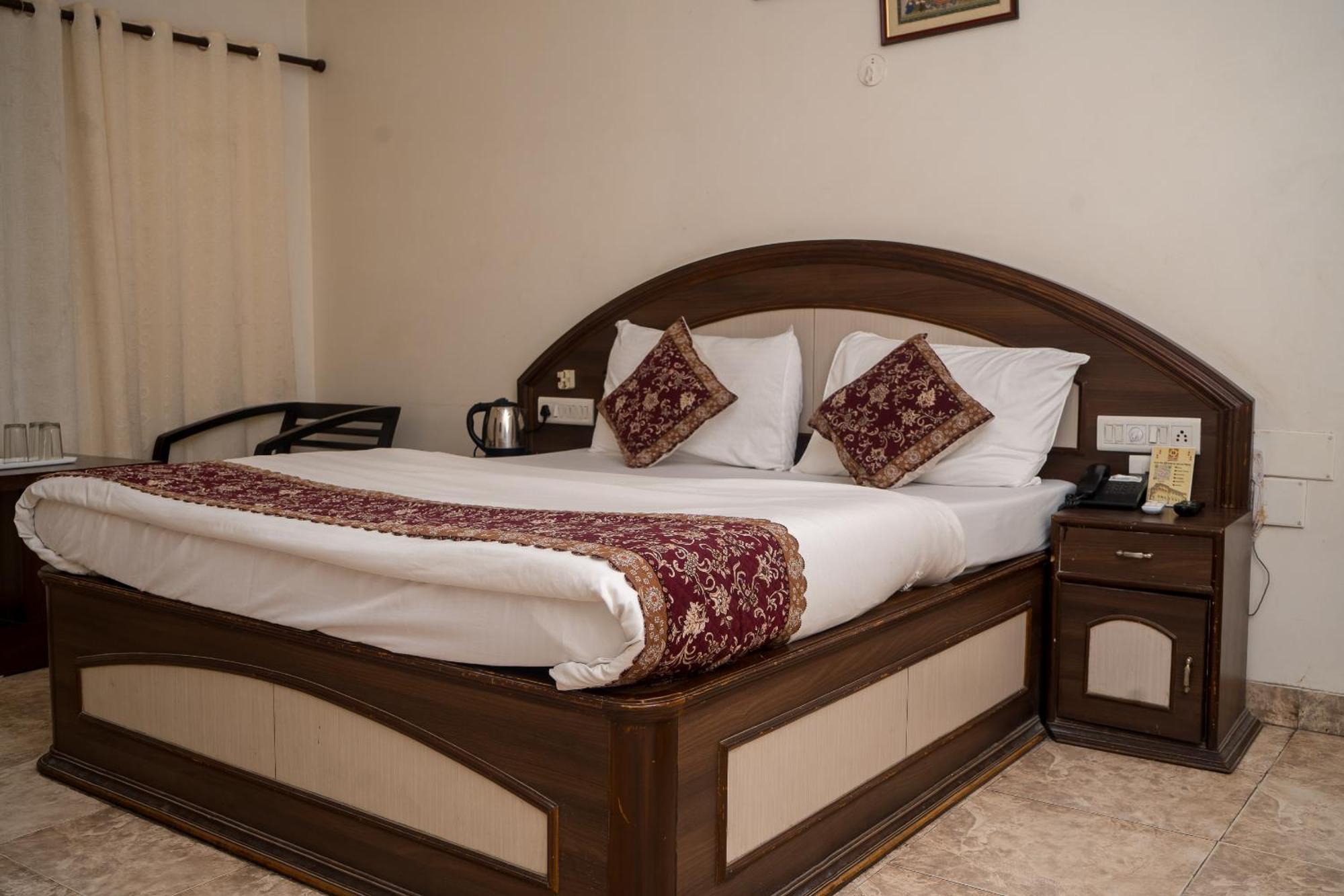 Hotel Ruby Jaipur Exteriör bild