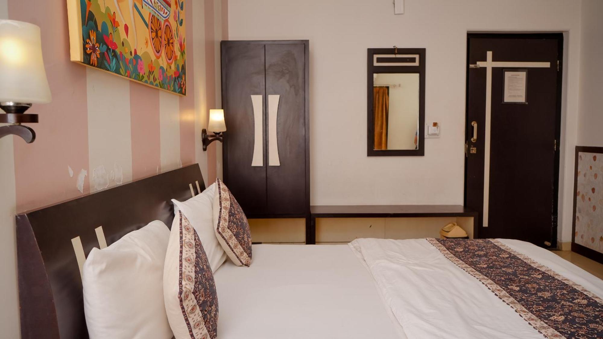 Hotel Ruby Jaipur Exteriör bild